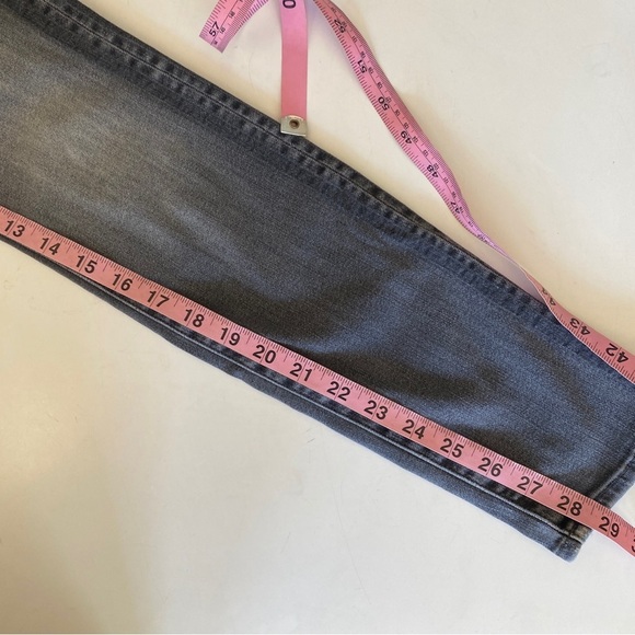 MOTHER || High Waisted Looker Jeans Gray Wash 26 - Picture 12 of 12